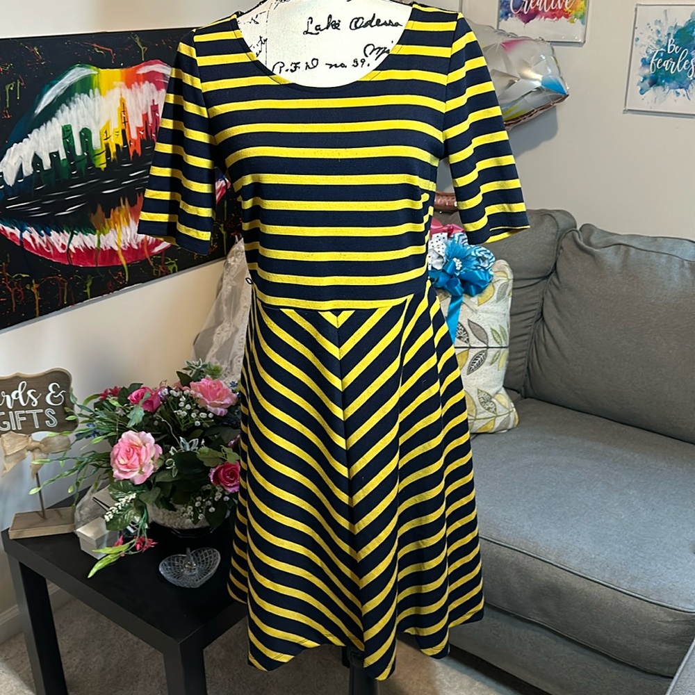 Super Cute Professional Dress, Size Medium
